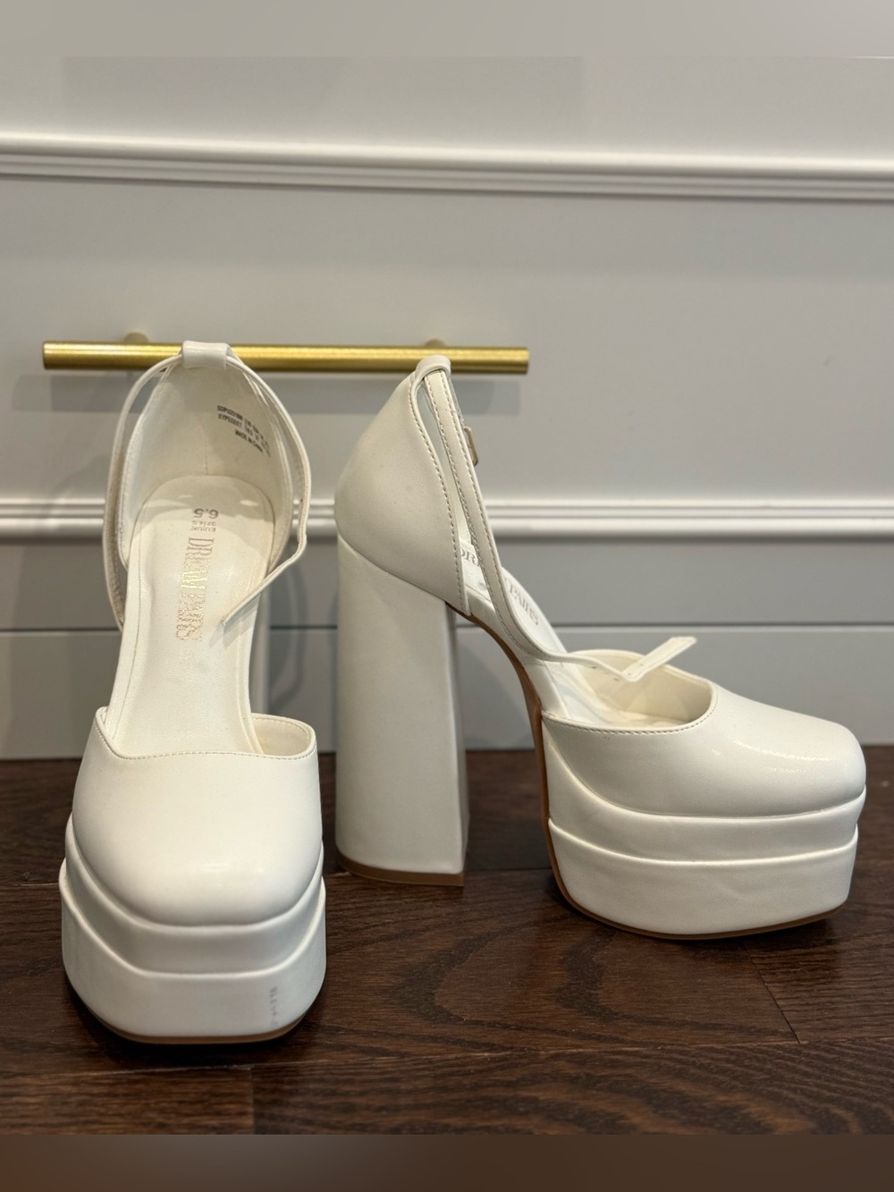 White Square Toe Platform Pumps Size 6.5